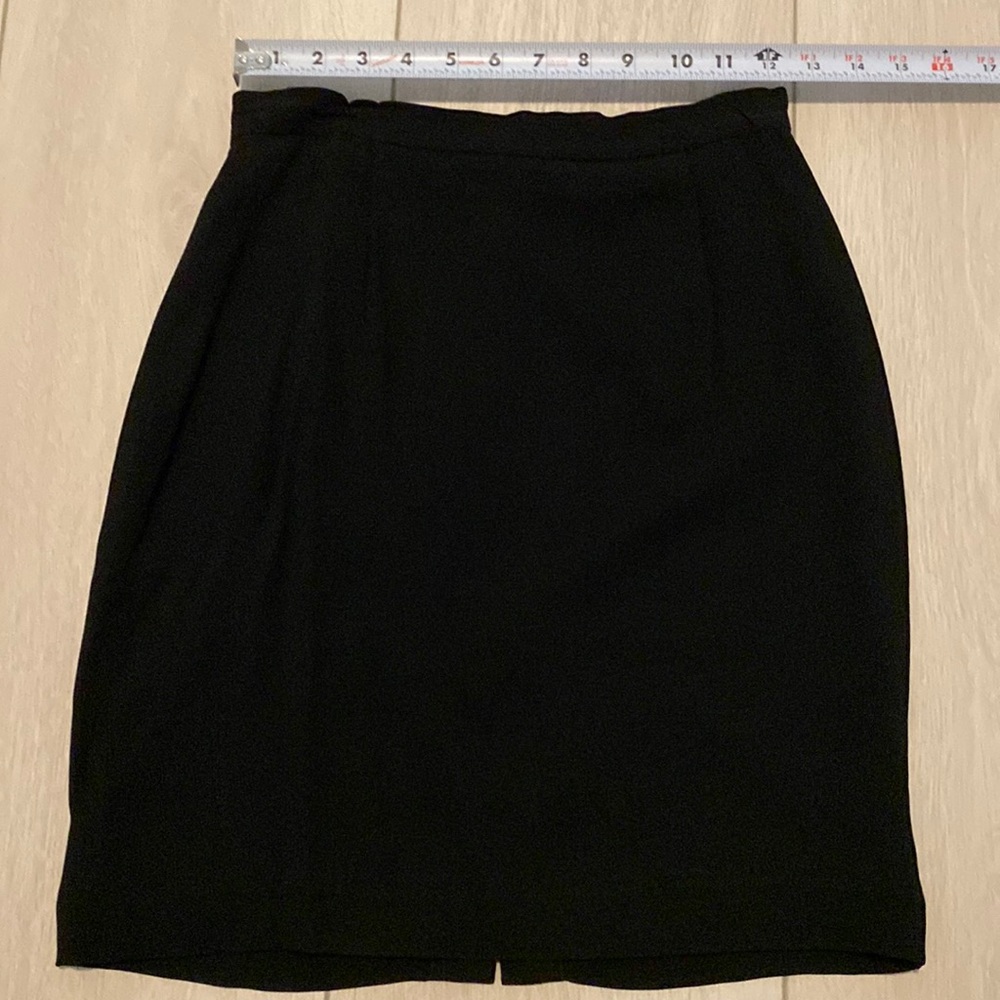 Banana Republic Fully Lined Black Skirt